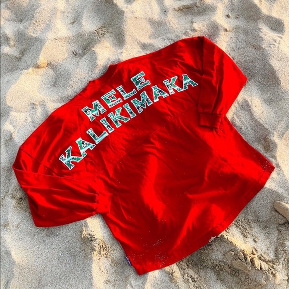 Disney Aulani MELE KALIKIMAKA Spirit Jersey NWT - Picture 2 of 3